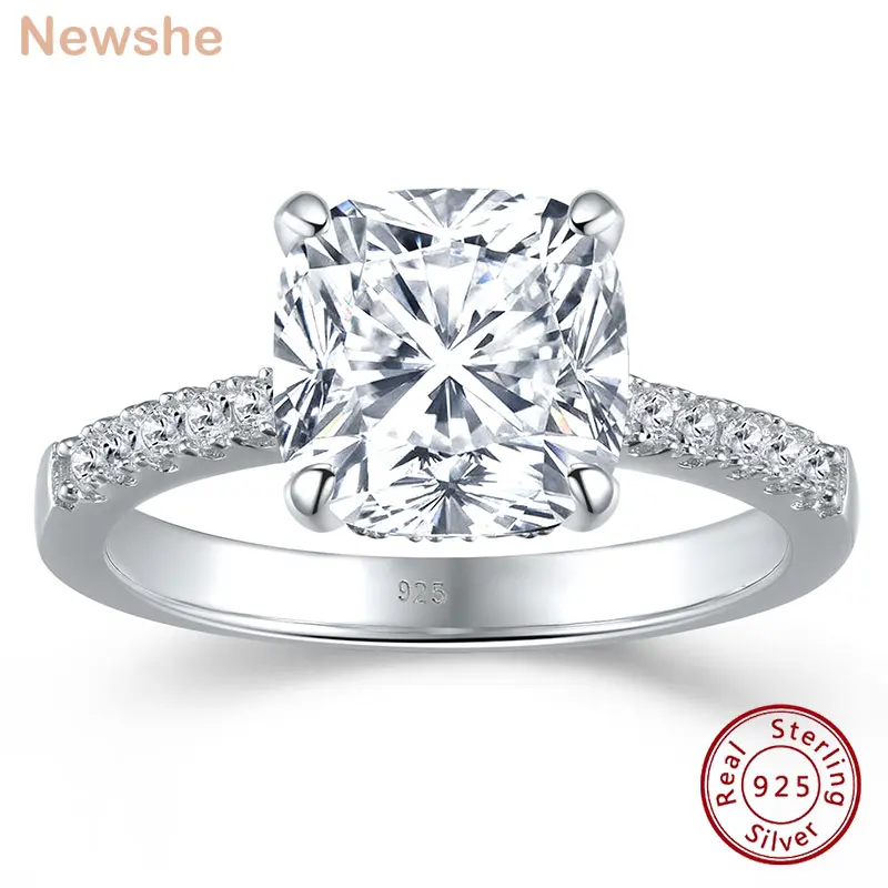 

Женское Обручальное кольцо с фианитом, из серебра 925 пробы