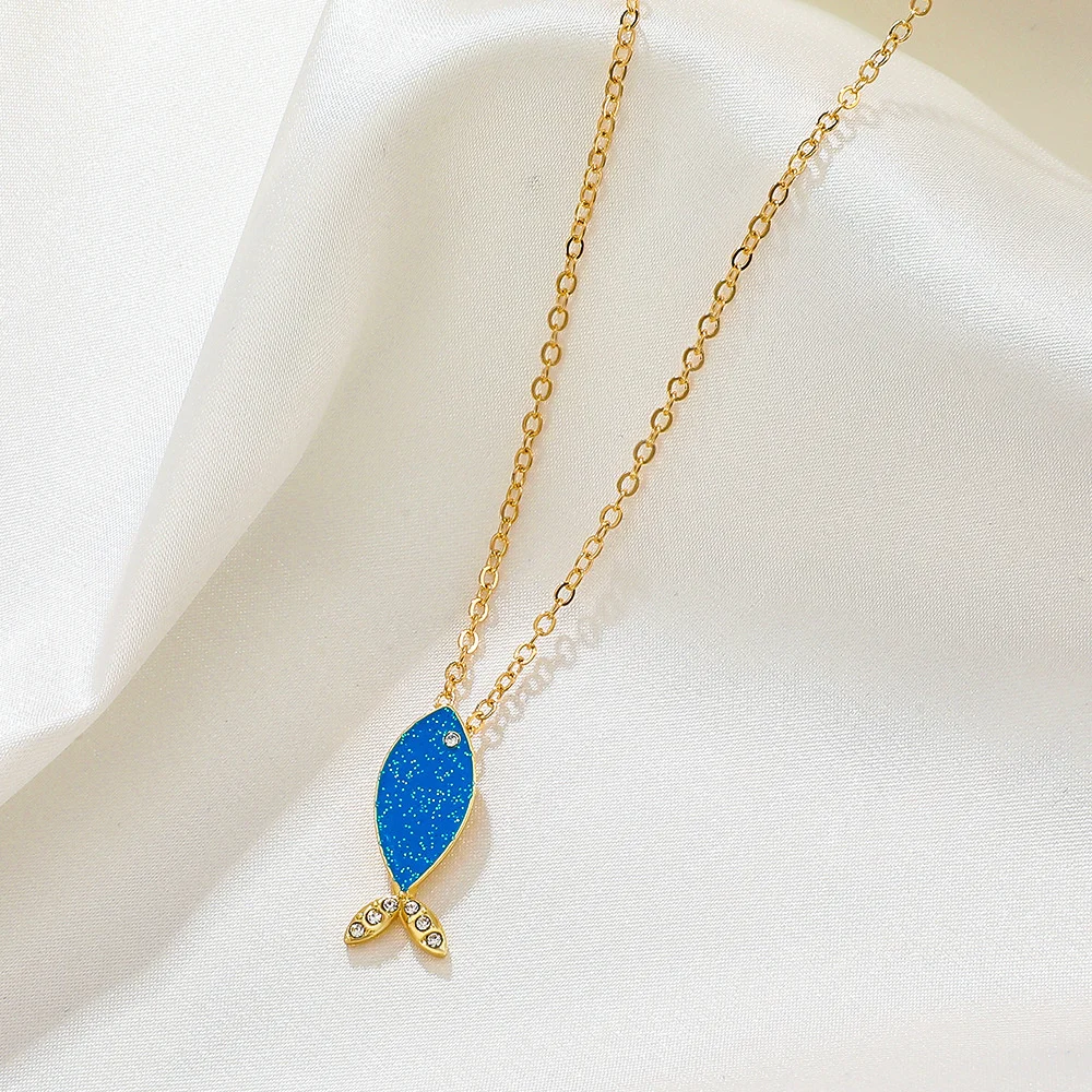 Women Necklace Ocean Tropical Fish Necklace Women Fashion Designer Rhinestone Fish Tail Collar Chain Animal Neck Chain Jewelry Accessories