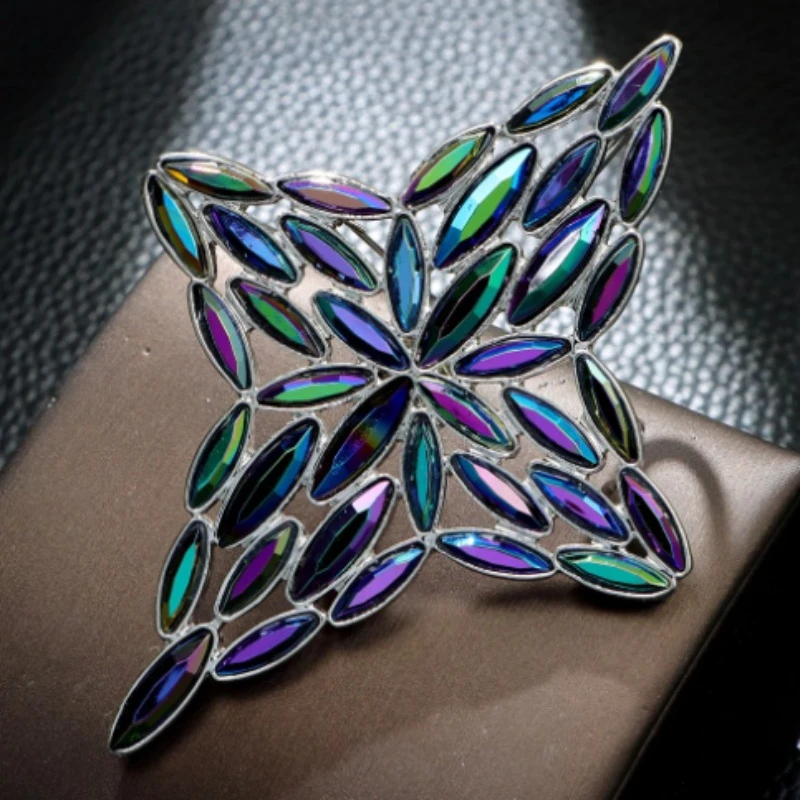 

New Arrival Crystal Cross Brooches For Women Large Fashion Suit Accessories Vintage Pin 2 Colors Available