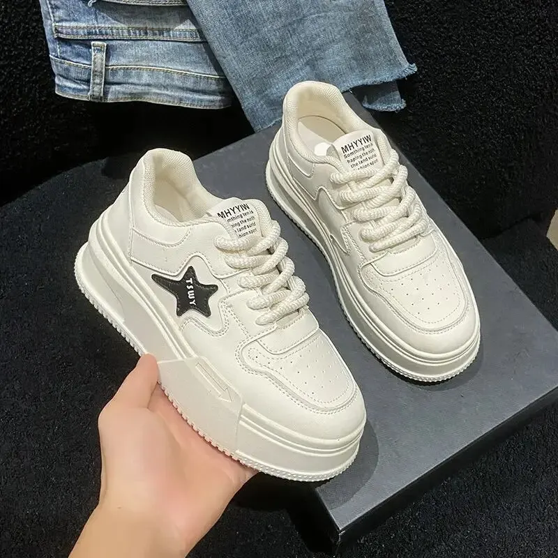 Versatile Round Toe Thick Soled Casual Sneakers main image 1