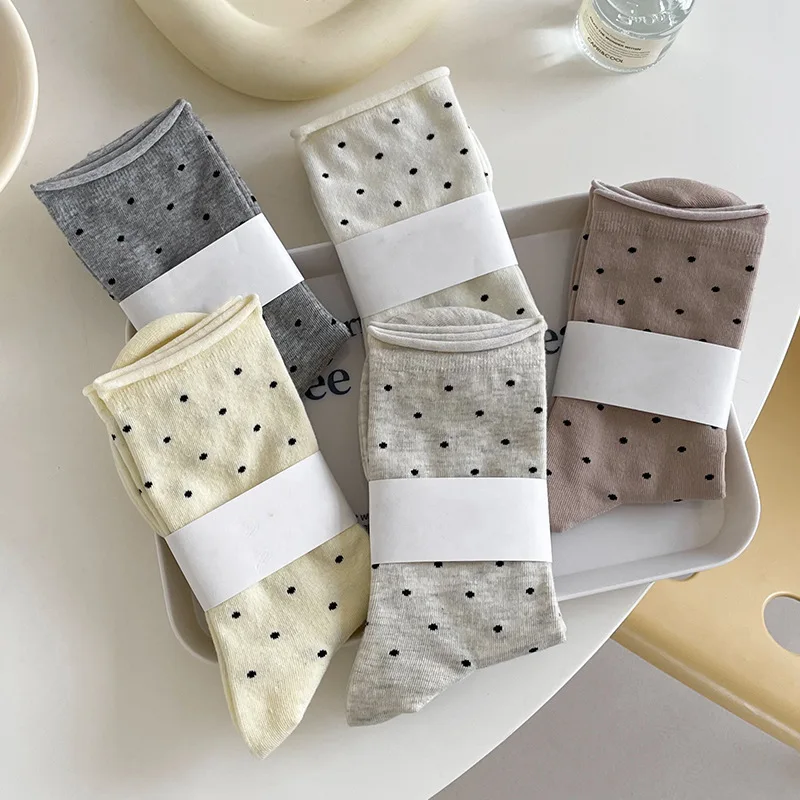 

Fashion Spring Round Dot Socks Summer Pure Cotton Mid Length Stocking Dot Black White Spotted Sock Trend Retro Girl Sox Hosiery