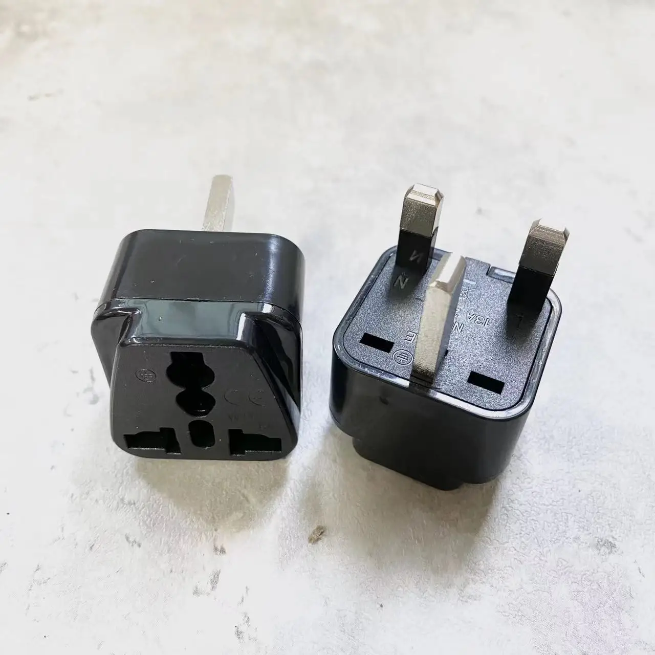 New 250v 13a Copper India Russia German French US EU AU to UK Singapore Malaysia Grounded Type G Wall Plug Travel Adapter Outlet
