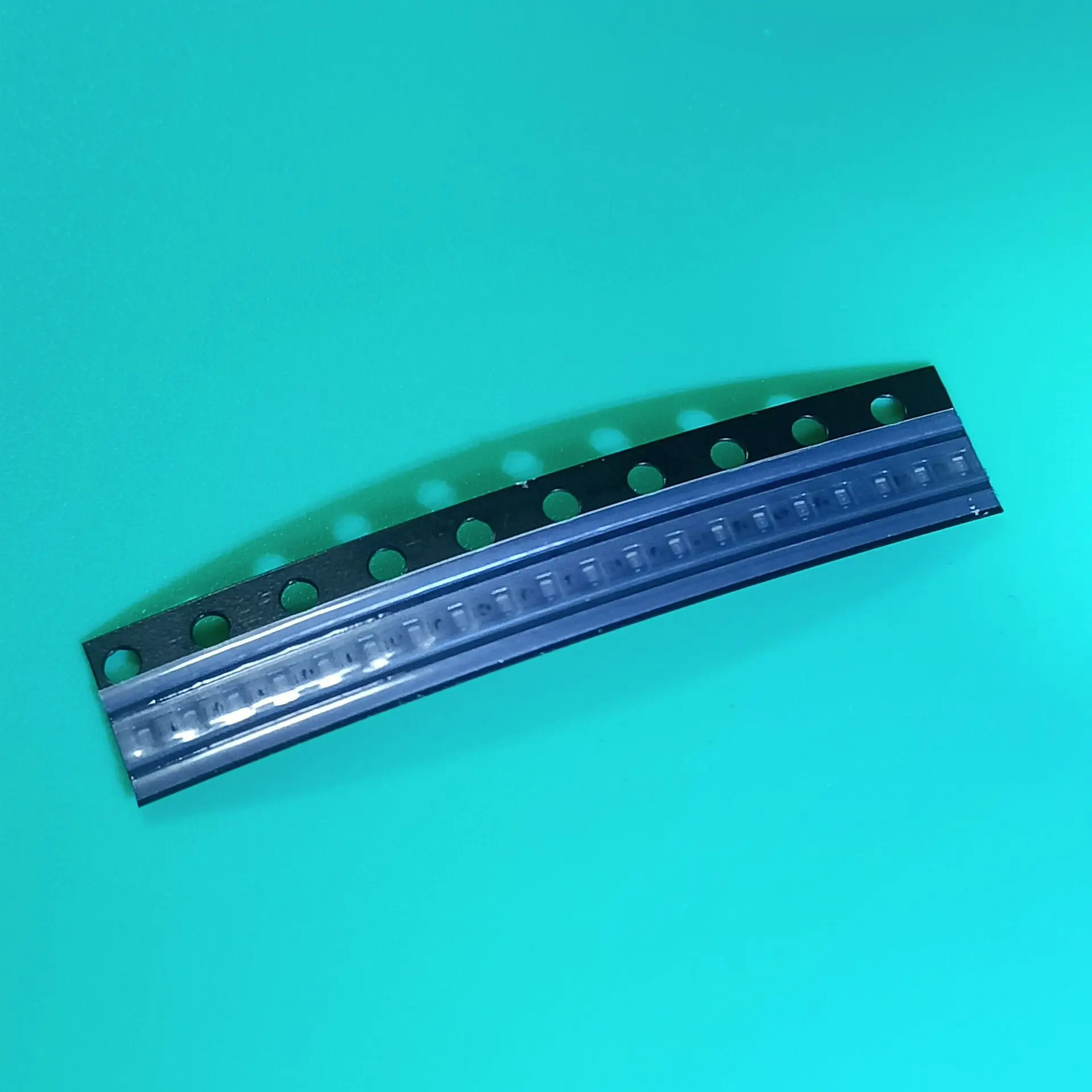 20pcs/lot NZ9F5V1ST5G SOD923 Fx NZ9F5V1 ST5G DIODE ZENER 5.1V 200MW SOD923 Voltage Regulators 200 mW SOD&minus;923 Surface Mount 9F5V1