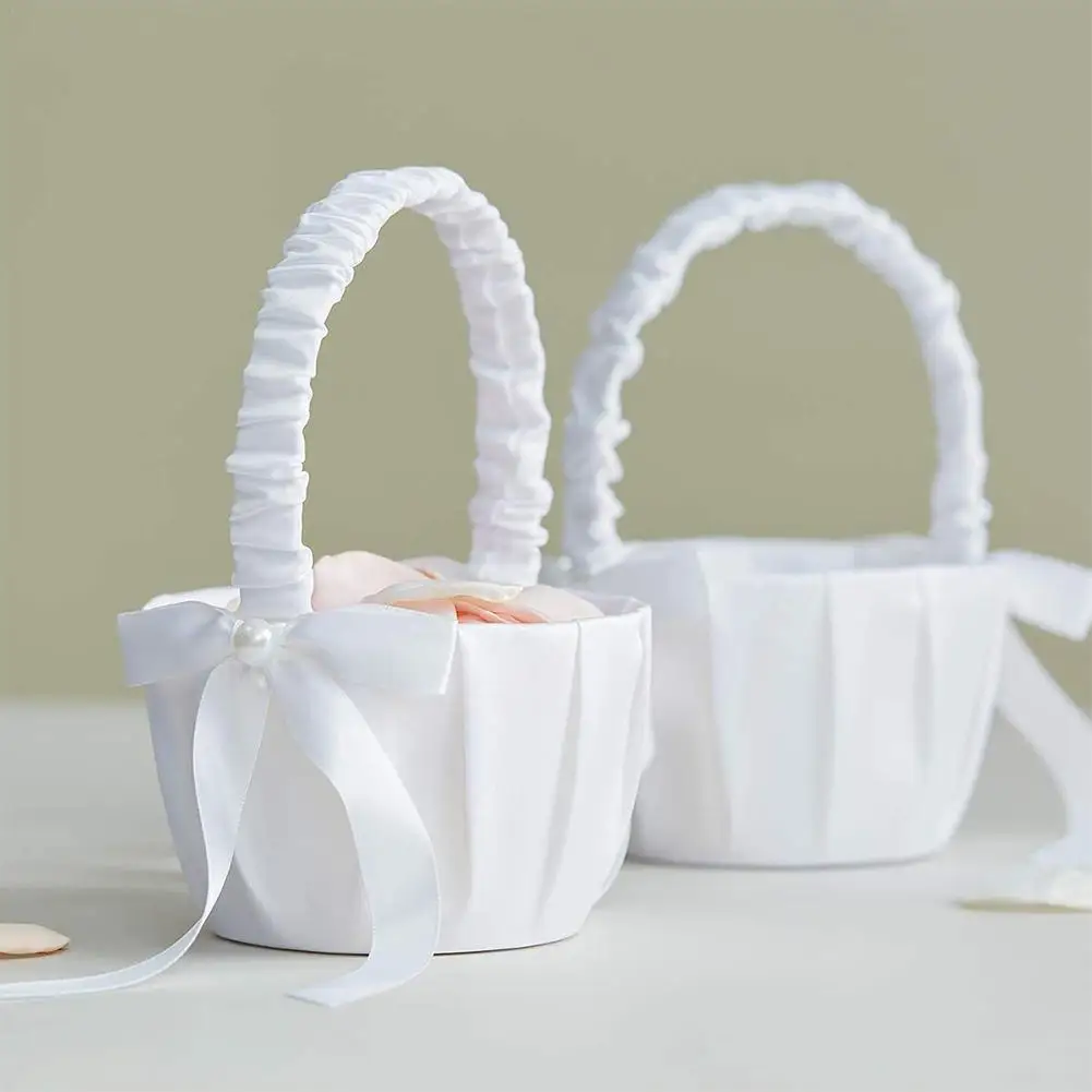 Wedding flower basket flower girl basket lace pearl romantic white rhinestone decoration European American wedding supplies