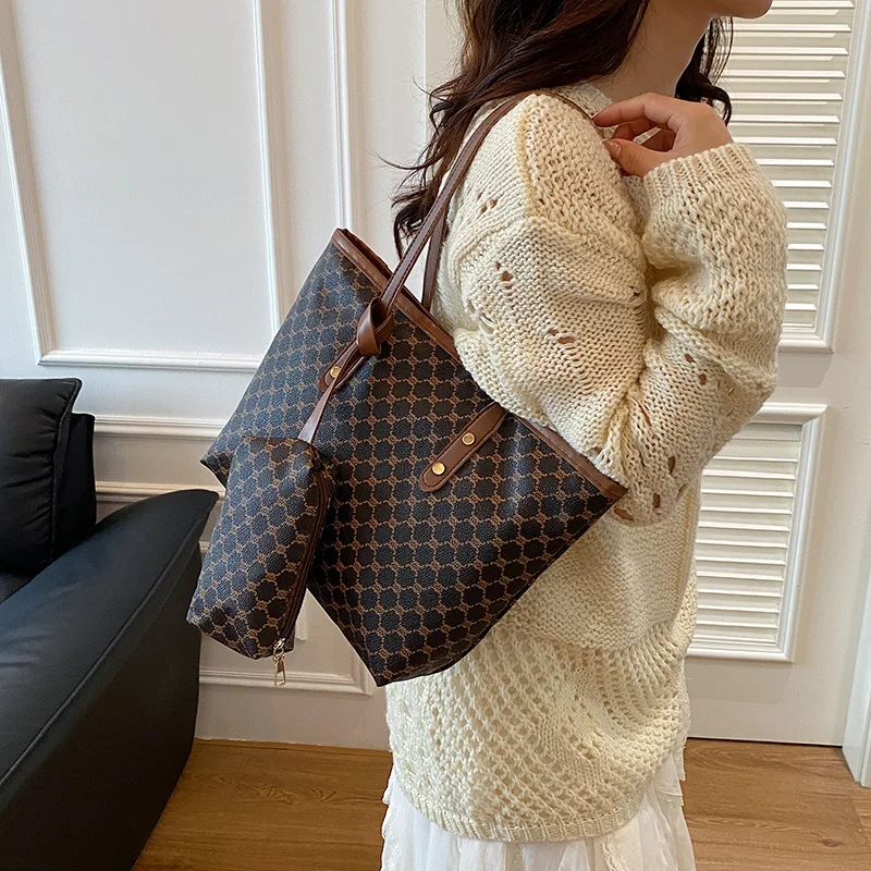 Borsa tote classica a stampa geometrica di grande capacità con piccola pochette, finiture in pelle marrone, set di borse a tracolla retrò per il lavoro. - immagine 4