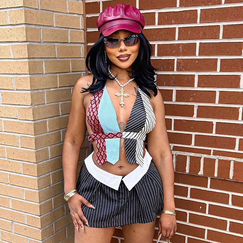 2024 Summer Striped Printed Hollow Out Backless Crop Top Women Sexy Spicy Girl Halter Sleeveless Patchwork Unique Street T Shirt