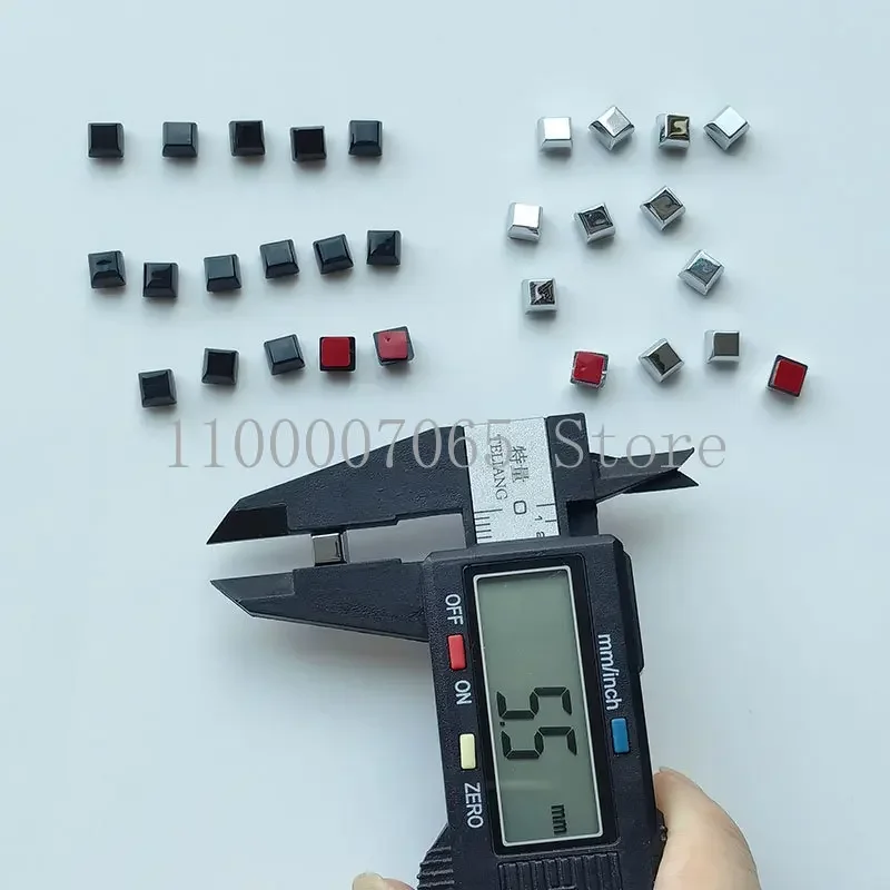 Car Emblem Car Logo 2.3cm DIY 2015 Sharp Letters Numbers 0-9 A-Z ABS Emblem A200 C300 for Mercedes Benz Full Series Car Trunk Nameplate Logo Sticker