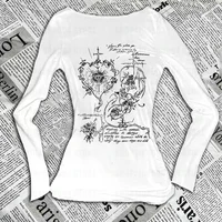 2k Fée Grunge T-Shirts Graphiques pour Femmes E-Girls Goth Côtes Manches Longues Tee Tops Vintage Emo Vêtements 2000s Rétro Streetwear 2