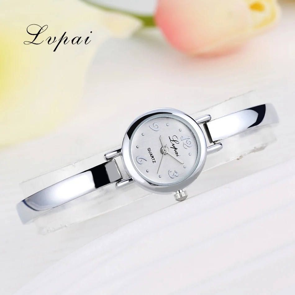 Luxury Watch Women Dress Bracelet Watch Fashion Crystal Quartz Wristwatch Classic Gold Ladies Casual Watch Lvpai Top Brand 