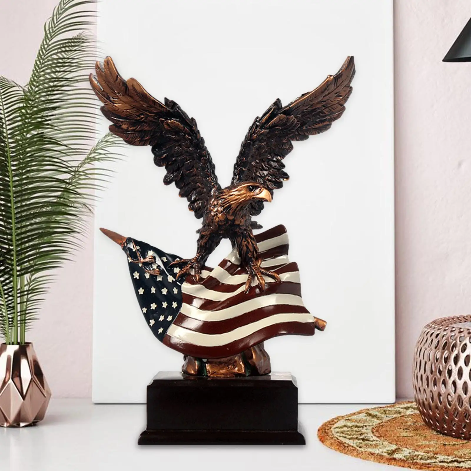 

Eagle Ornament with American Flag Flying Eagle Figurine for Office Bookshelf