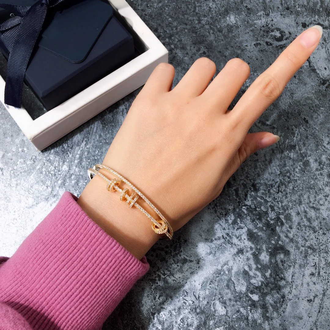 2022 Hot Trend Double Row Flash Diamond Smart Bracelet Everyday Wear, Party, Birthday Golden Colored Gem Gold Plated Brass