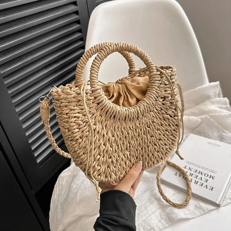 Hand gewebte Stroh Rattan Halbmond Strand Handtasche große Kapazität Frauen Sommer hohl aus Crossbody-Umhängetasche – Detail 23