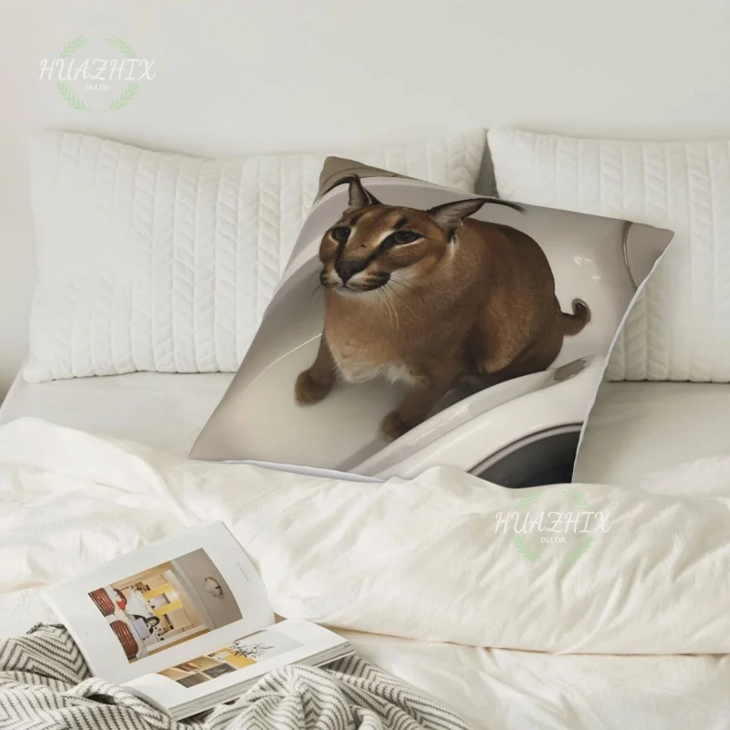 Cute floppa meme capa de almofada 45x45 decoração para casa dakimakura  engraçado caracal gato jogar capa de almofada para sala de estar housse de