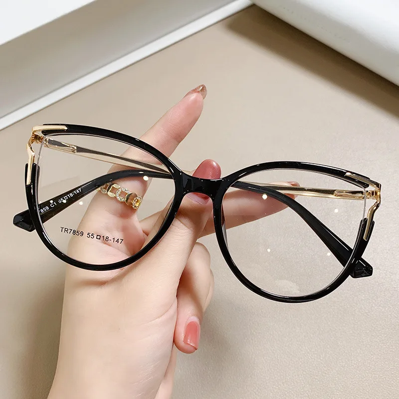 Fashion Vintage Anti Blue Light Reading Glasses Unisex Presbyopia Computer Goggles TR90 Beige Round Eye Glasses For Women 2024 3