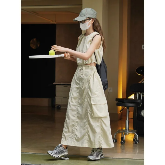 Conjunto Combinando de Saia Longa e Blusa