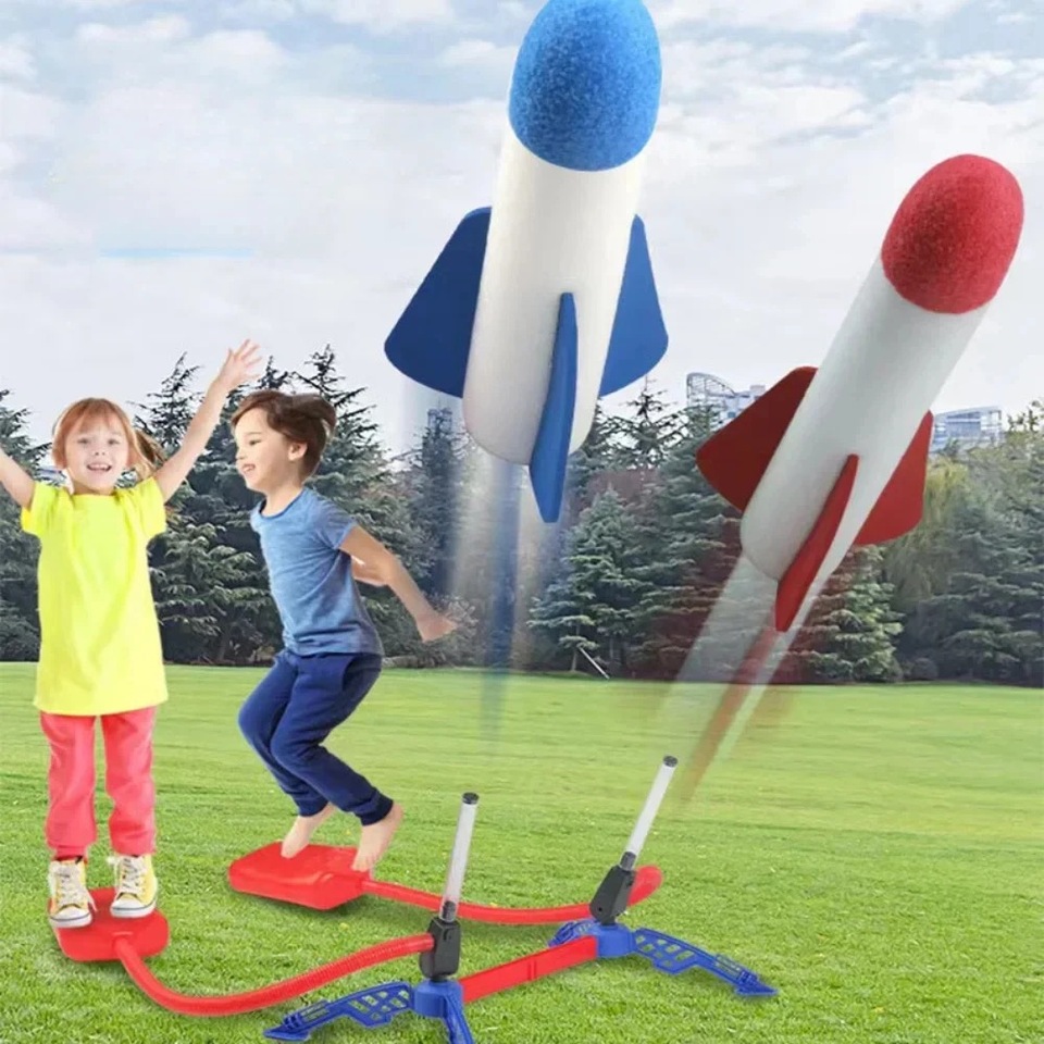 Kids Outdoor Rocket Foot Pump Outdoor Air Pressing Soaring Rocket Suit Jumps Air Powered Rocket Launcher Game Children Toy Gifts