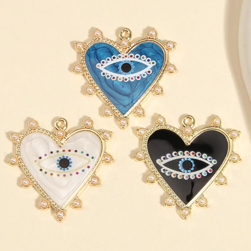 Ermine Jewelry Heart Mini and Eyes Necklace