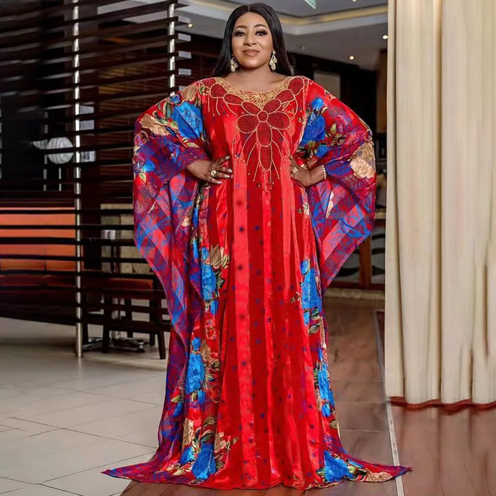 

2024 African Women Print Chiffon Dresses Boubou Traditional Clothing Diamonds Abaya Dubai Kaftan Morocca Gown Robe Muslim Dress