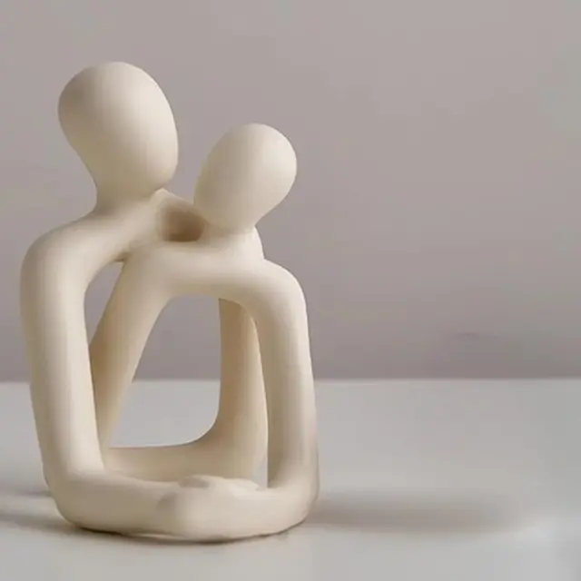 Loving Couple Resin Statue 5