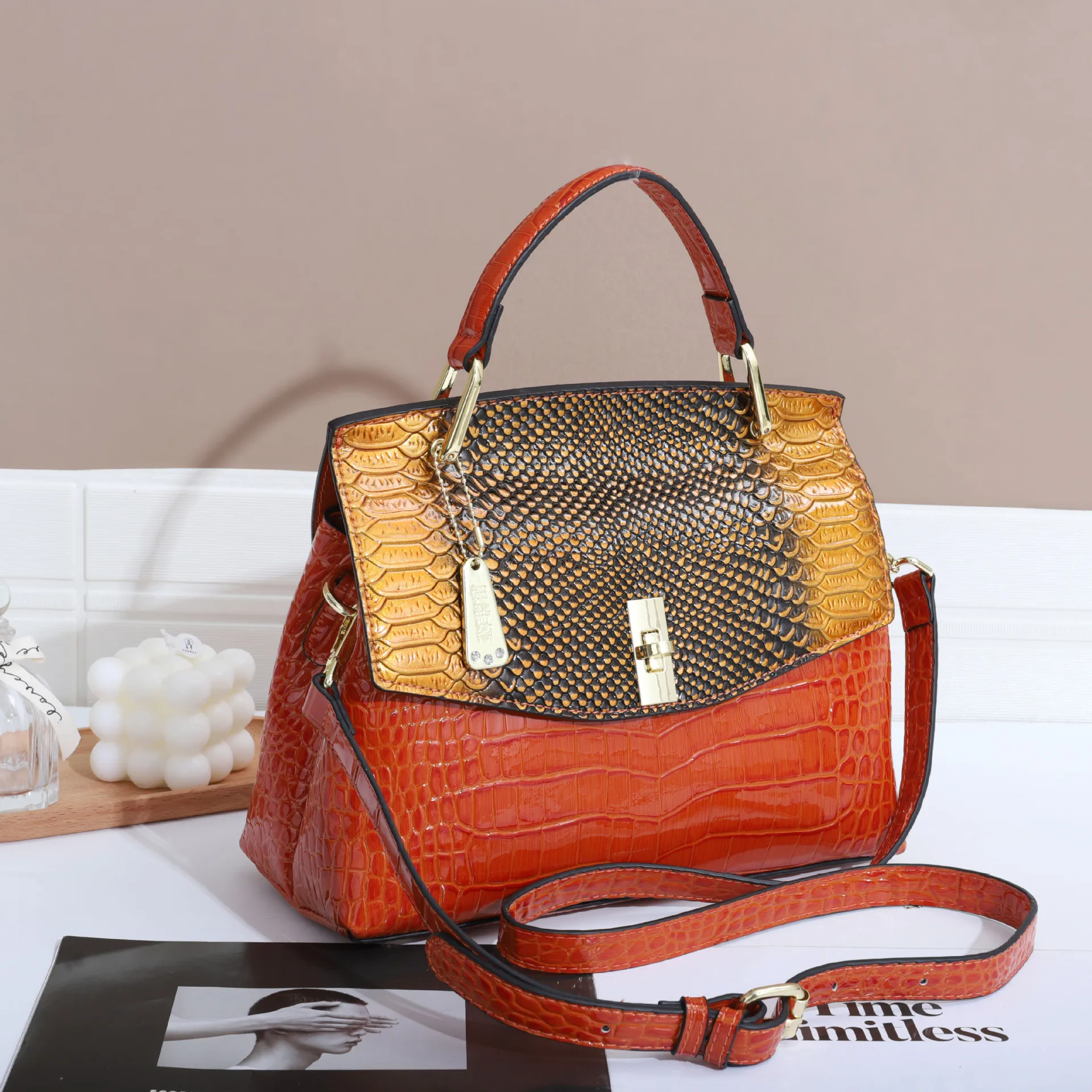 2023 New Crocodile Pattern Leather Women's Bag Small Ladies Handbags  Portable Shoulder Messenger Shell Bags Luxury Fashion - AliExpress