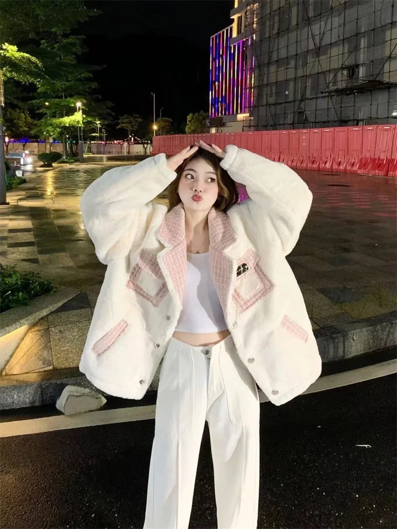 2023 New Autumn and Winter Pink White Lamb Fleece Small Fragrance Spliced Coat for Women's Loose and Fashionable Versatile Top