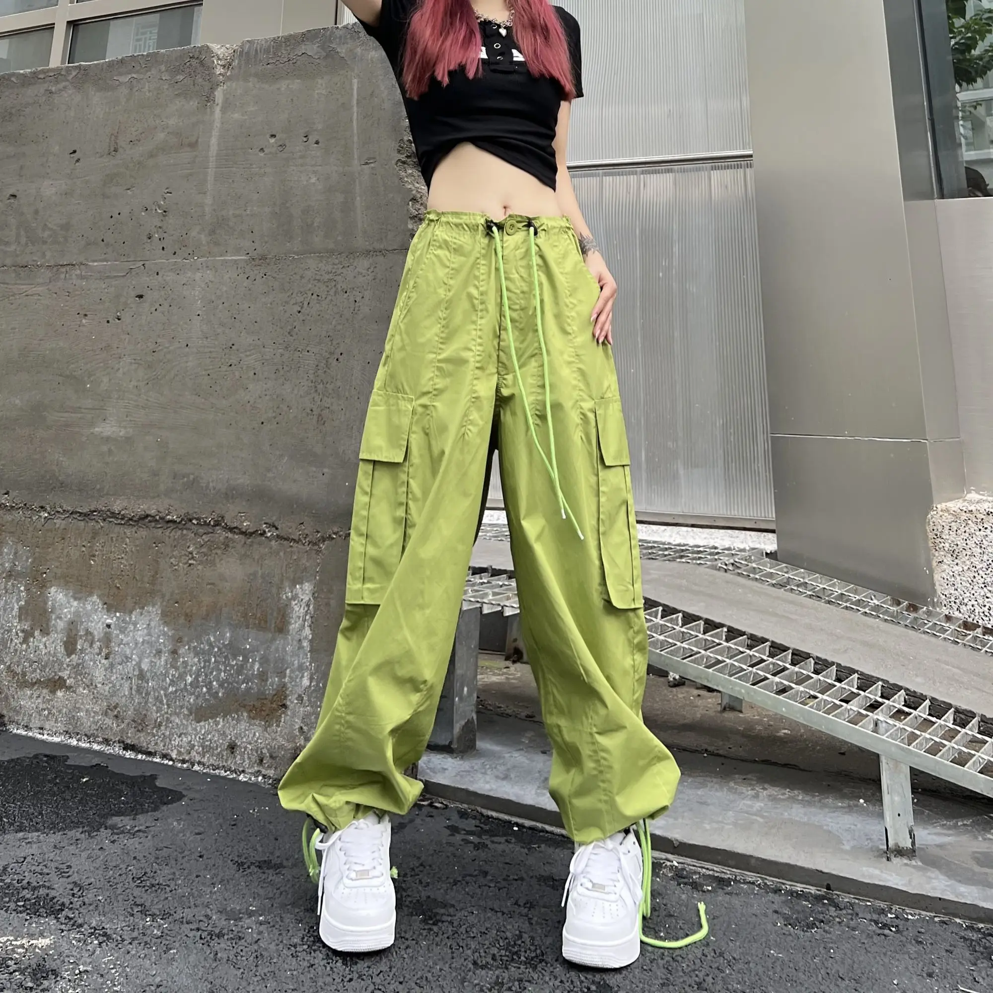 

2023 American Street Casual Pants For Women: New Spring Green High-waisted Straight-legged Tapered Pants With Wide-legged Design