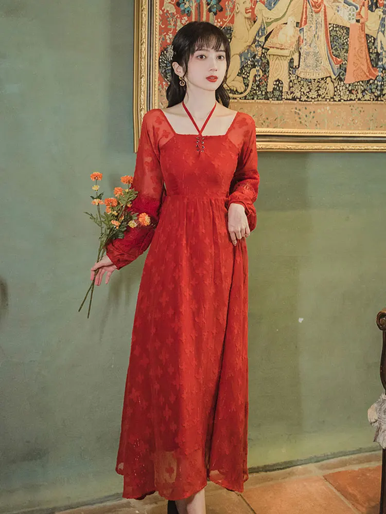 

Summer new women's retro square collar palace style slim red dress Bohemian travel beach wind lace splicing long dress