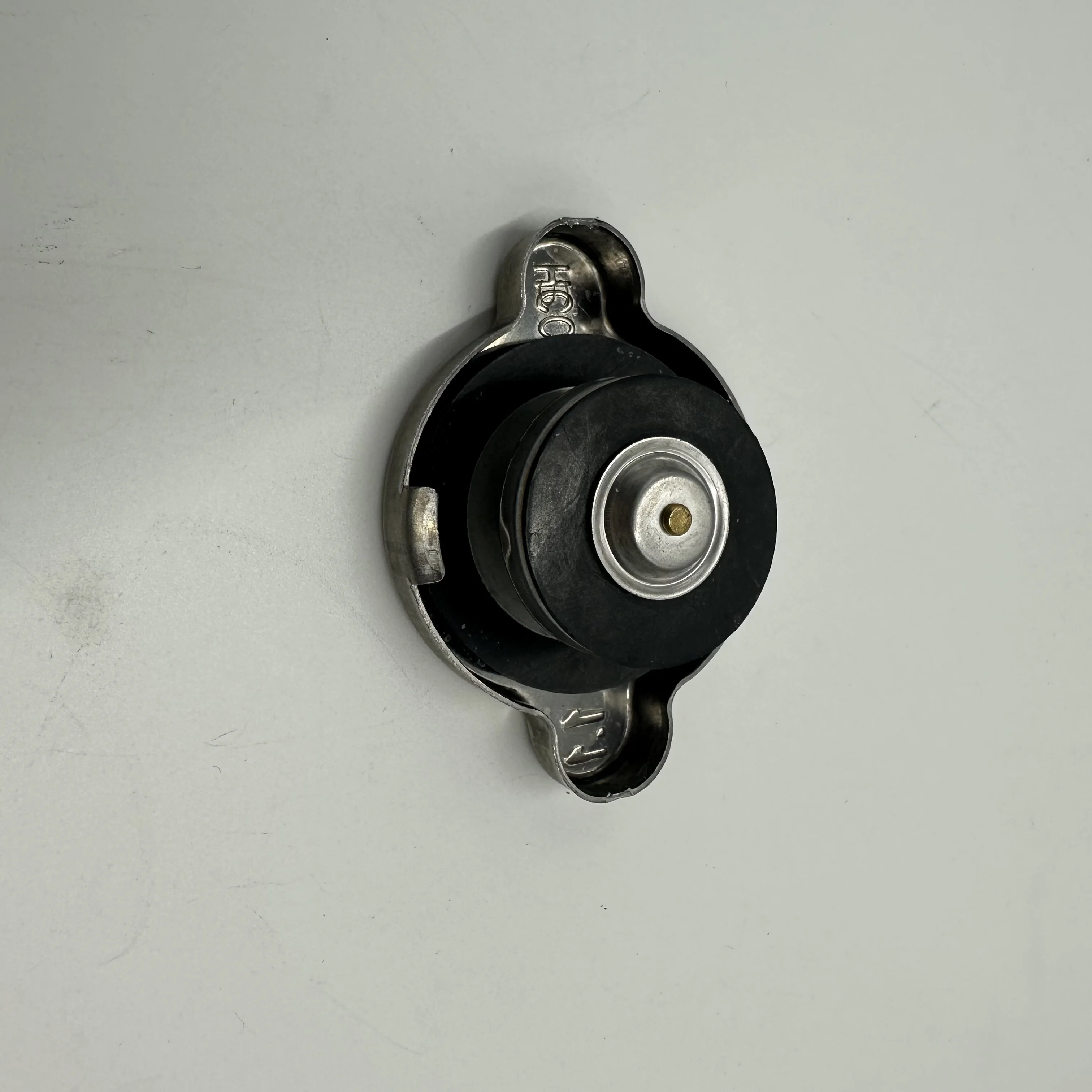 Car Radiator Cap 1.1 For Hyundai KIA Azera XG300 Tiburon Soul Sonata Santa Fe Elantra 253303K000