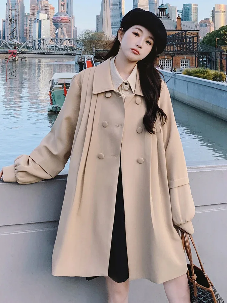 

LANMREM Women Mid Length Trench Coat Fashion Lapel Double Breasted Solid Color Loose Windbreaker 2024 Spring New 2AA5209