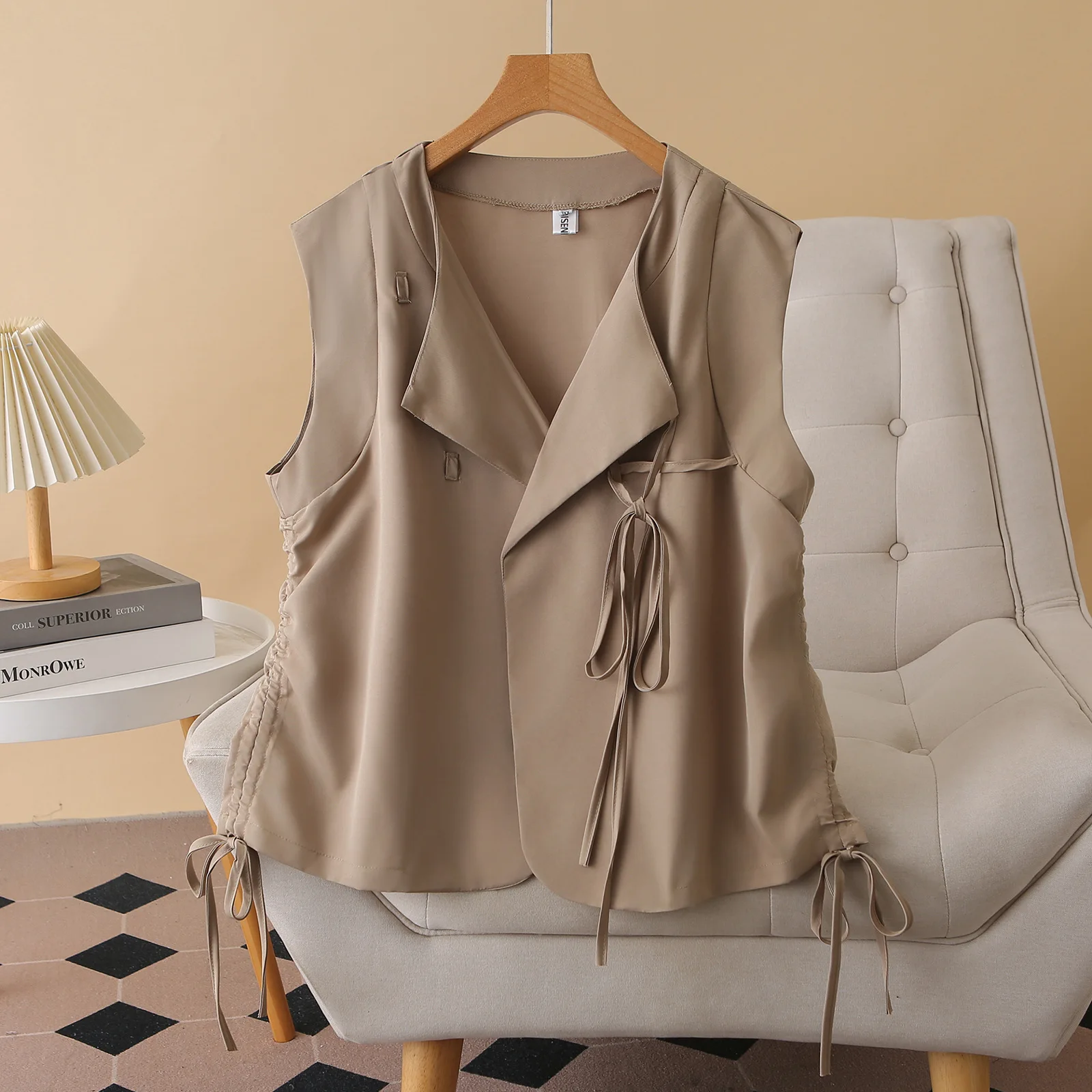 XXXXL Fashion Plus Size Women's Sleeveless Vest Autumn New Stylish lace-up Waistcoat