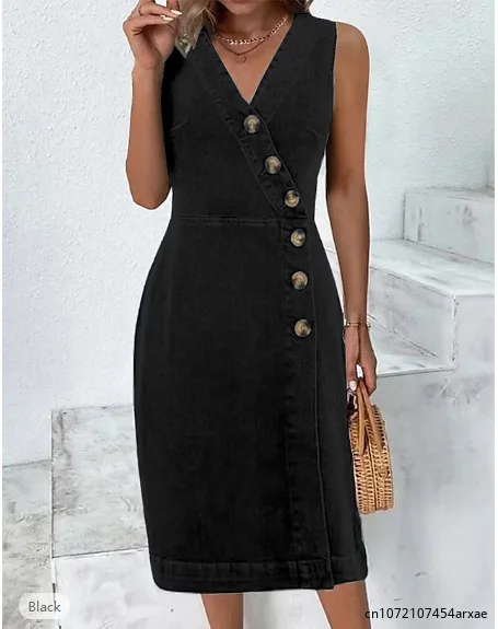 

2024 Summer V-neck Women Denim Dress Casual Fashion Sleeveless Single-breasted Blue Female Simple Long dress