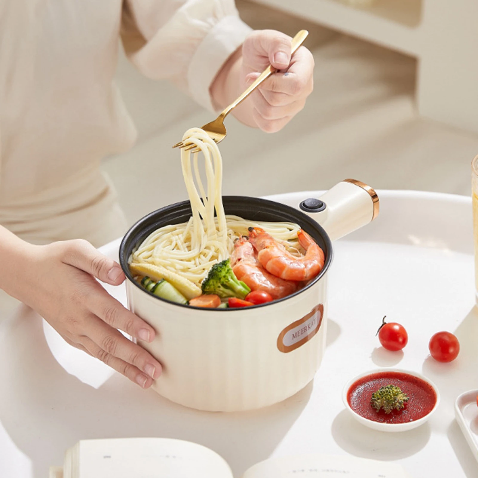 Electric Pots Nonstick Portable Multifunctional Dry 2 Gear 1.6L Electric Rice Cooker for Fry Ramen Steak Soup Oatmeal 2