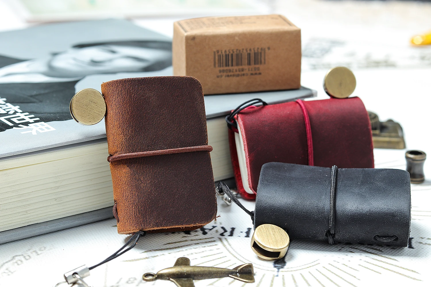 Leather Notebook Ultra-Compact Mini TN Genuine Leather Traveler's Notebook-Creative Pocket-Sized Journal/Diary, Portable Memo Pad for Everyday leather notebook travelers notebook accessories