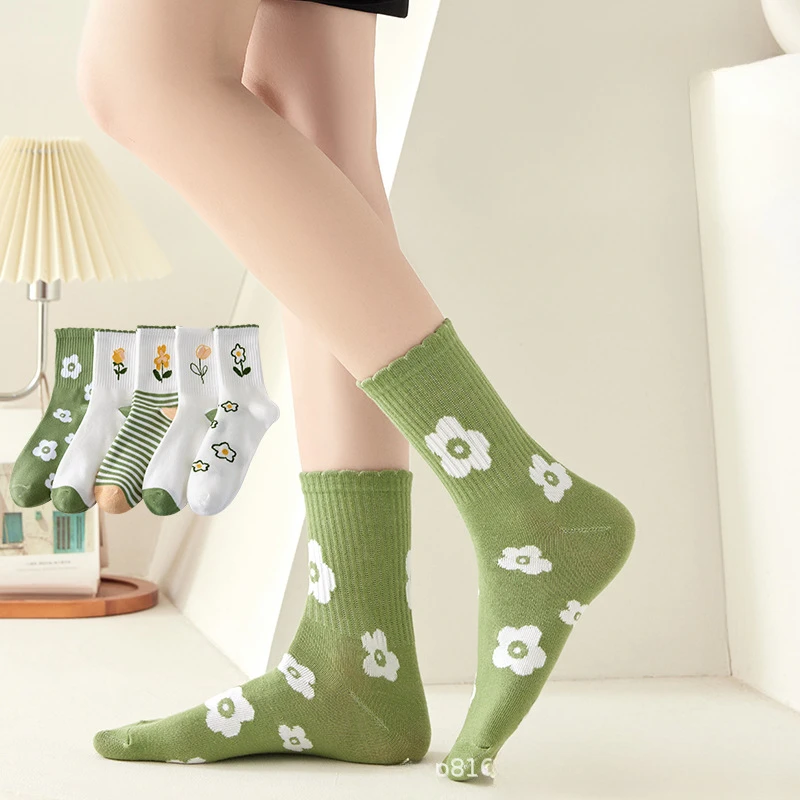 

Five Pairs of Women's Forest Plants Flowers Spring and Autumn Fashion Retro College Style Cute and Interesting Mid Tube Socks