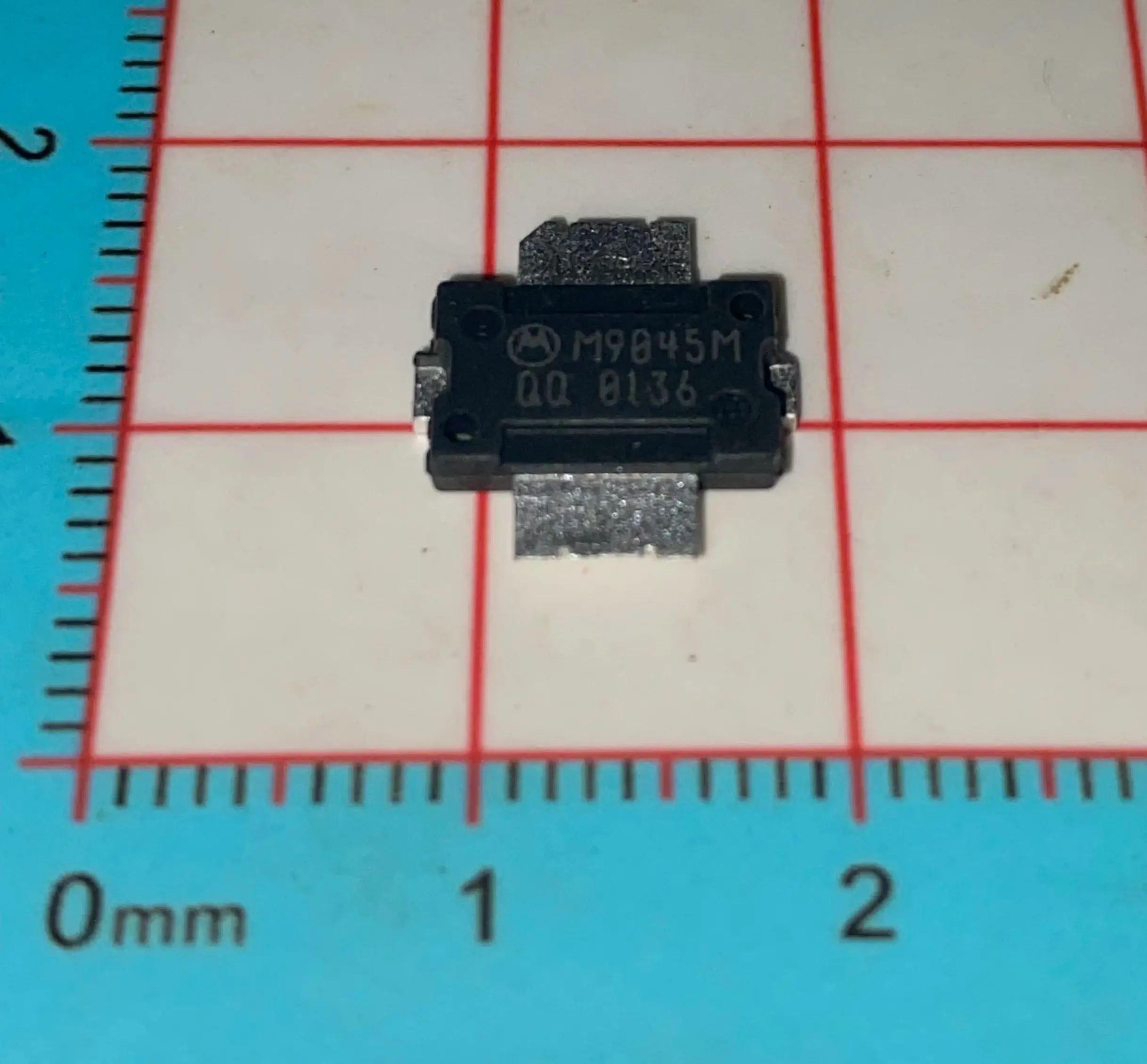 MRF9045MR1 M9045M MRF9045M High frequency tube RF TRANSISTOR Module 1Piece/LOT