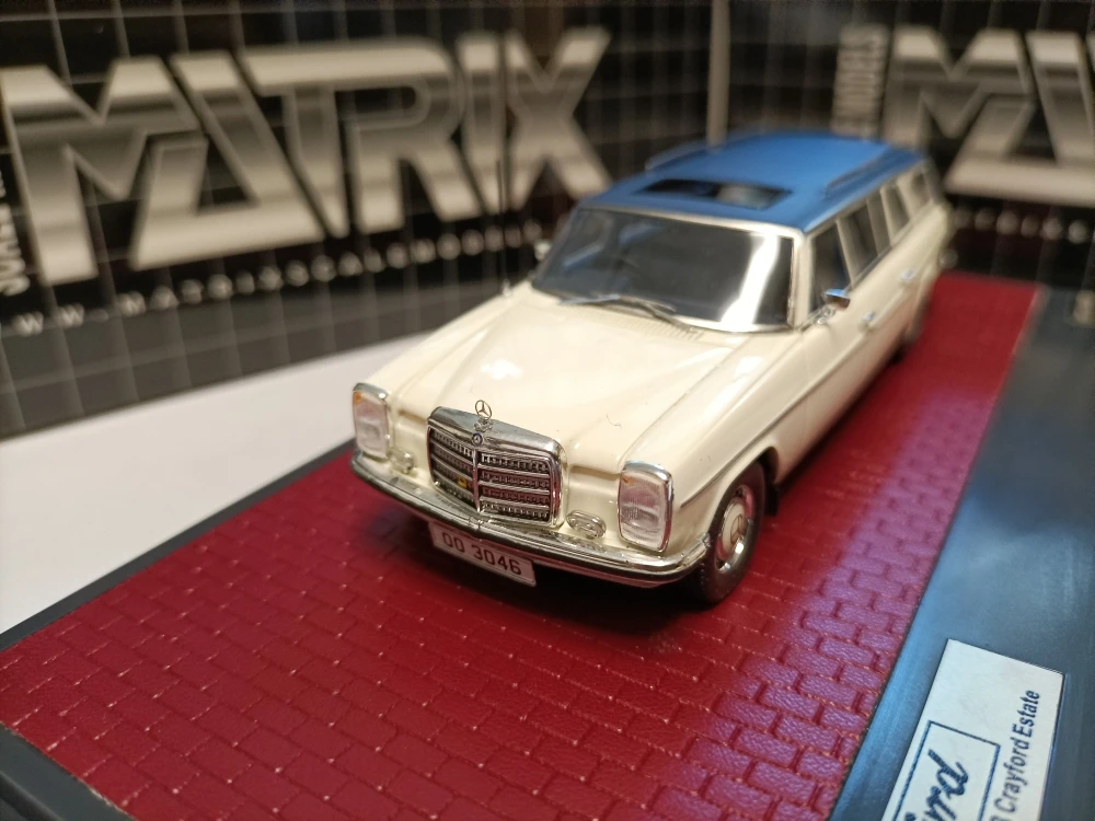 

Matrix 1:43 V114 LWB Crayford Estate 1971 White Vintage Car Simulation Limited Edition Resin Metal Static Car Model Toy Gift