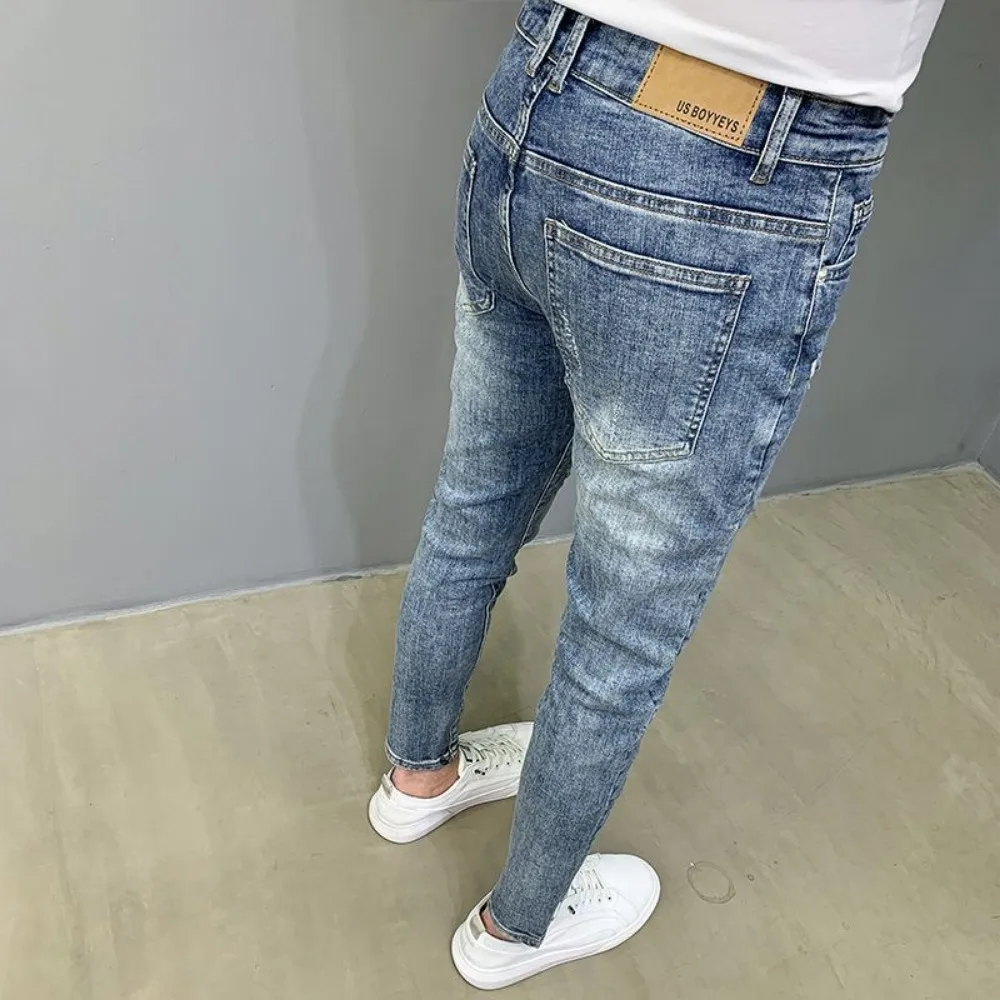 Stylish Korean Luxury Clothing Men's Jeans for Stylish and Fashionable Men Ripped Hole Design Streetwear Slim Denim Trousers