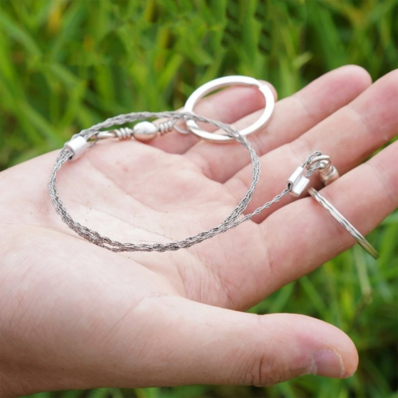 Q2Q4 Survival Stainless Steel Hand Pocket Wire Outdoor Emergency Rescue Gear