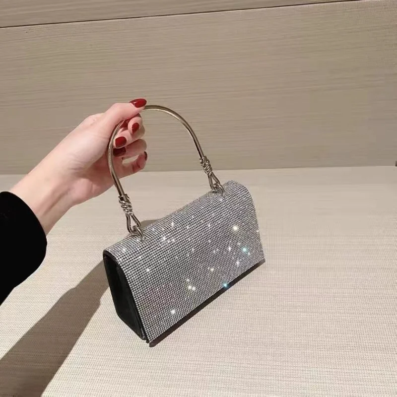 

Top-Handle Rhinestones Evening Clutch Women Bag Purses Ladies Handbag Luxury Designer Diamonds Shoulder Shiny Crystal Totes Q444