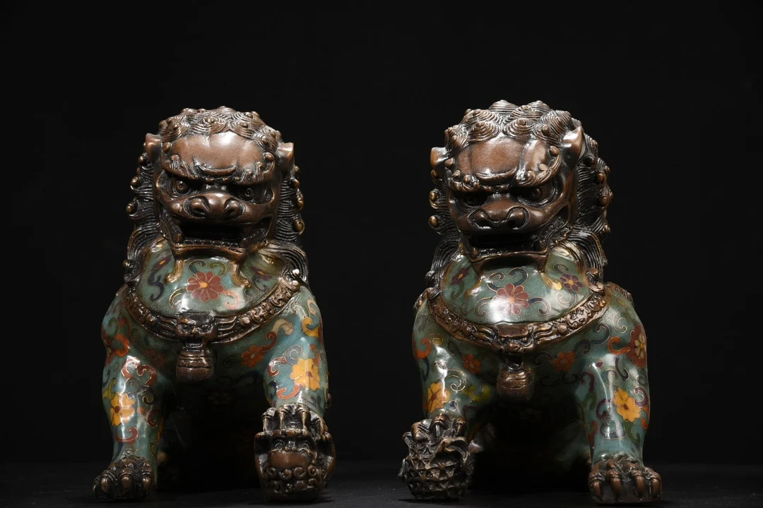 

8"Tibet Temple Collection Old Bronze Cloisonne Enamel Floral texture Desk Lion Statue Gate Lion A pair Amass wealth Ornaments