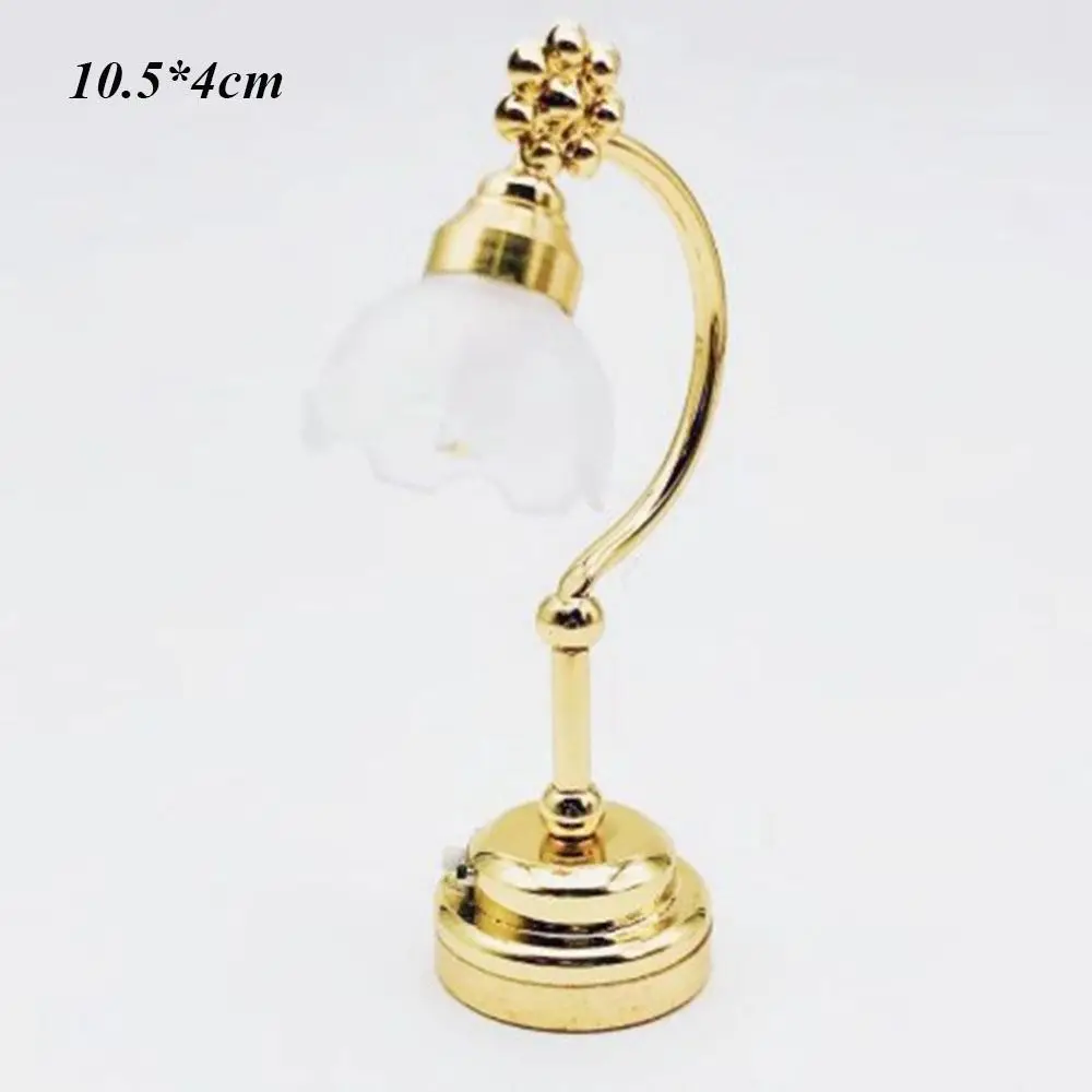 thumbnail image 2 of 1:12 Dollhouse Lamps & Lighting For Sale 2 of 11