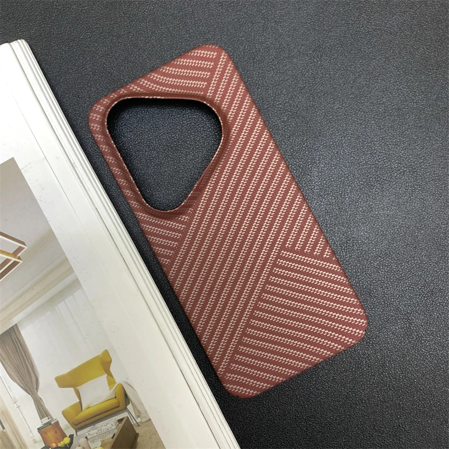 Sleek Carbon Fiber Texture Hard PC Shockproof Case - Ultra Slim Protective Cover