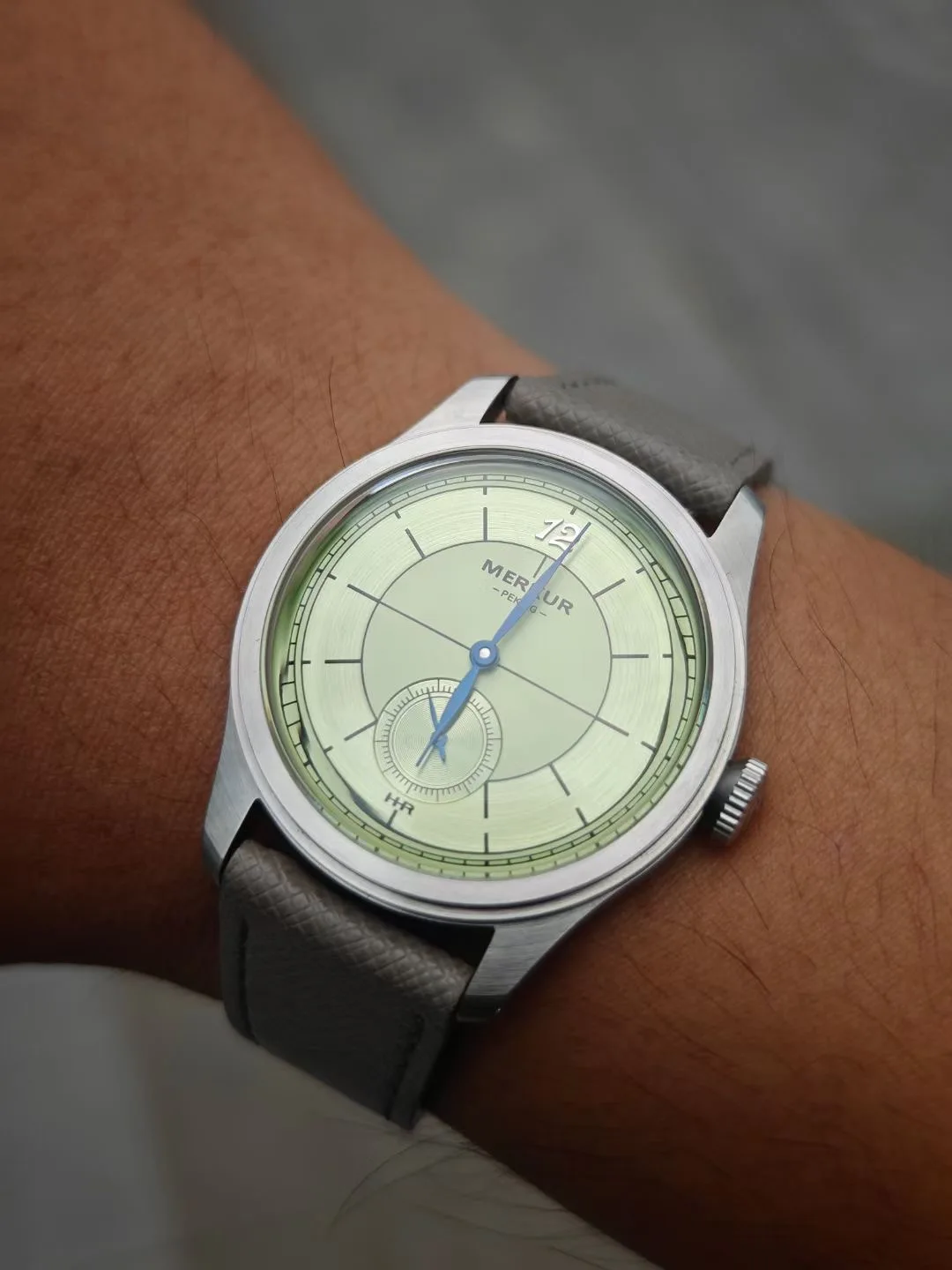 The New MERKUR Cross Line Sector Dial Green Retro Casual Watch for Men Business LEVEE Series Manual Chorded Watch Relogio Metal