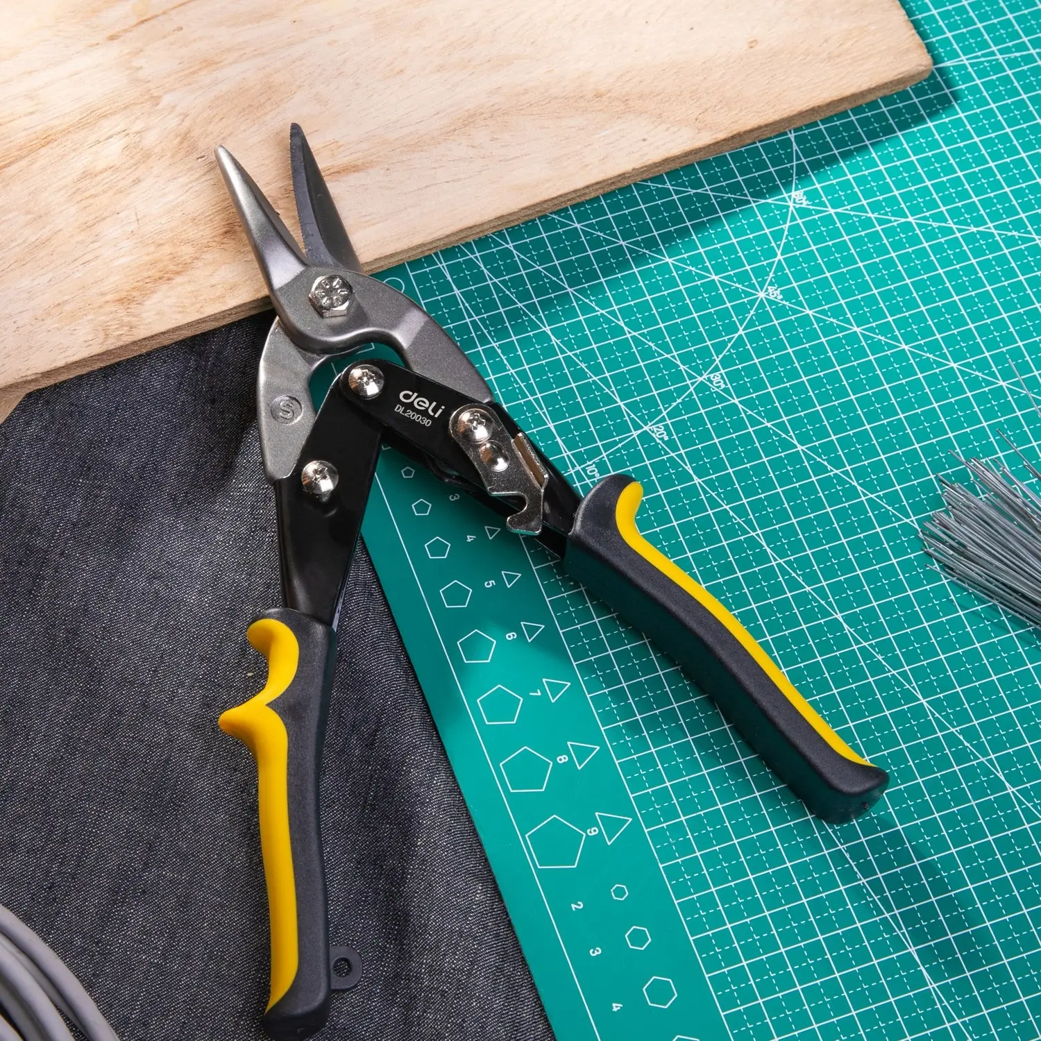 Deli Multifunctional Metal Sheet Cutting Scissor Aviation Snip Straight Cutter Scissor Industrial Professional Hand Tool 2