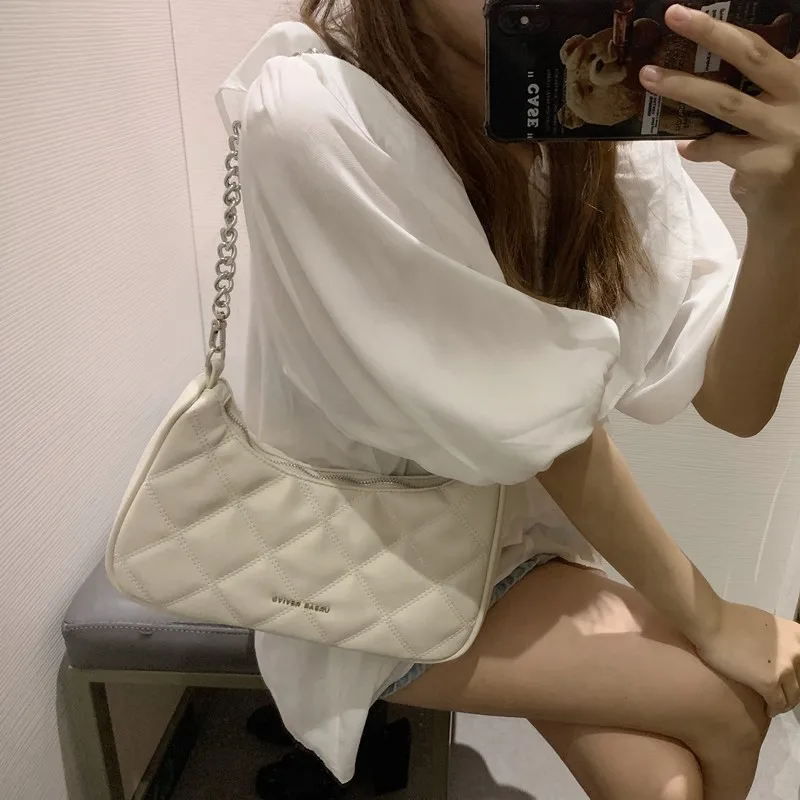 

New Lingge Women's Bag with Unique Design Simple and Fragrant Style Versatile Fashion Chain One Shoulder Underarm