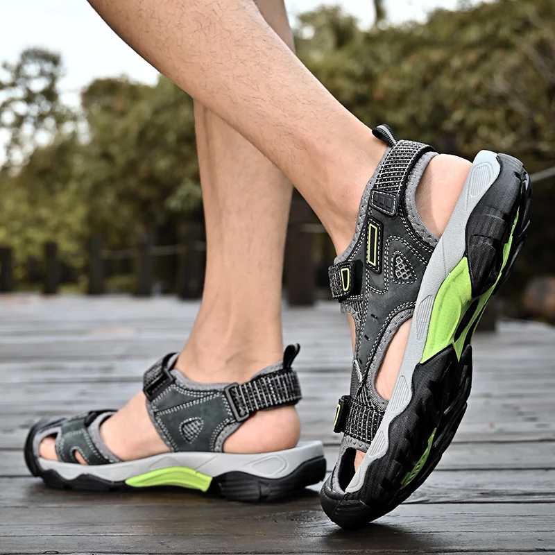 2023 Men's Women's Shoes Summer Outdoor Student Sandals Anti slip Soft Bottom River tracing Sports Flat Bottom Beach Shoes