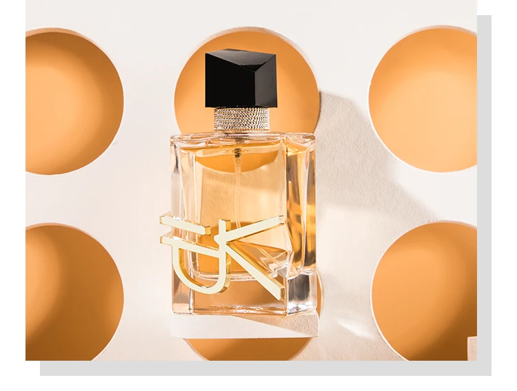 détail du design du flacon de parfum
