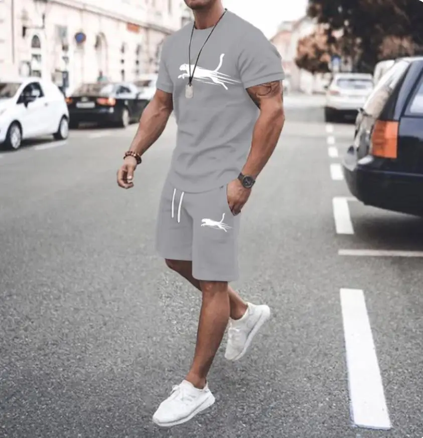 2024 Fashion Summer men's short sleeved T-shirt and sports shorts set, casual sportswear fashionable summer
