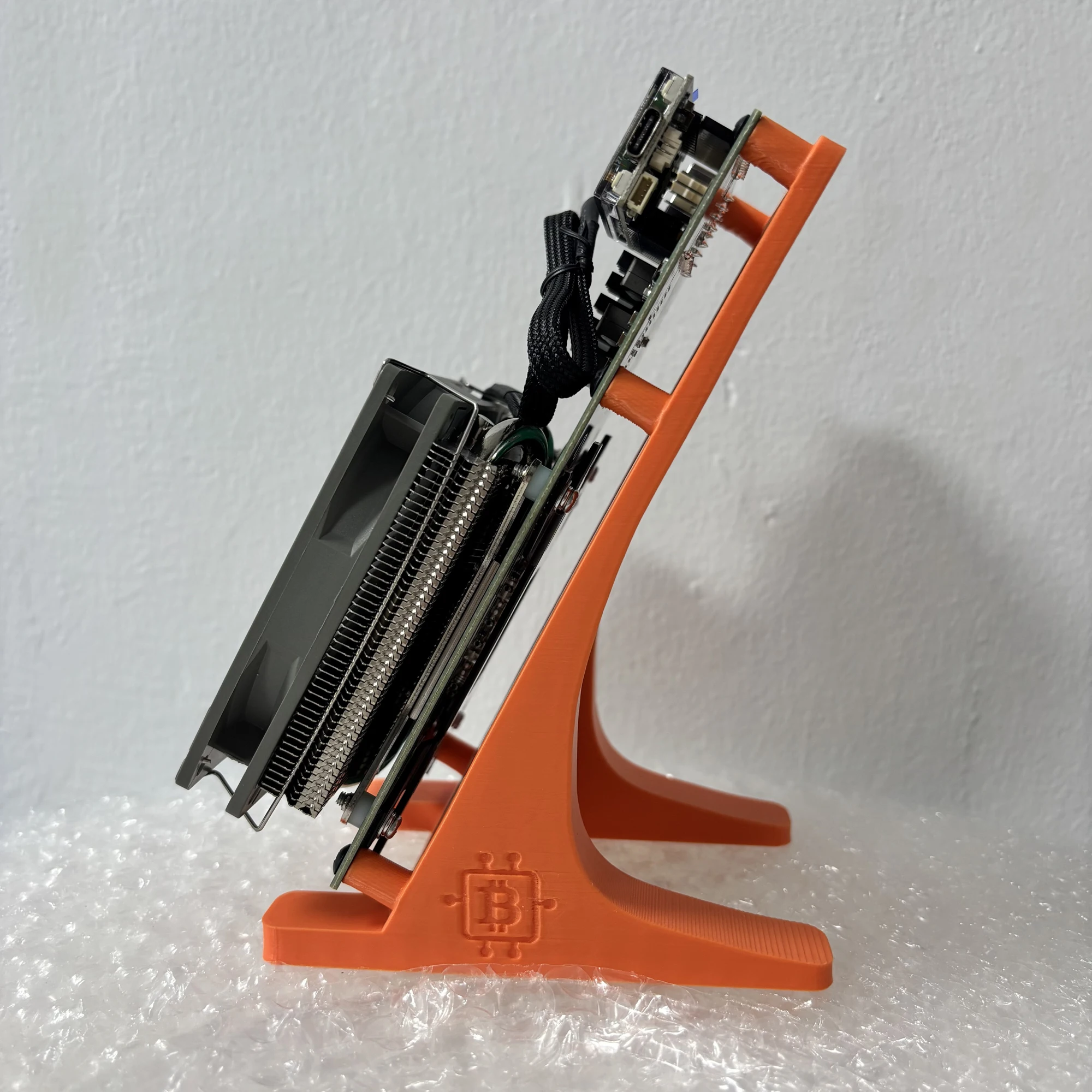 Bitaxe NerdQaxe++ 4.8TH/s Bitcoins Miner 4 Pieces BM1370 Asic Chip Solo BTC  80W 2.4G WiFi Open-Source Mining Machine With PSU - AliExpress