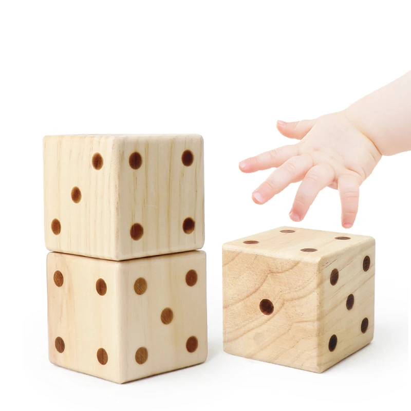 Giant Wooden Dice Lightweight Role-playing Dice Suitable For Outdoor And Indoor Beach Adults 3